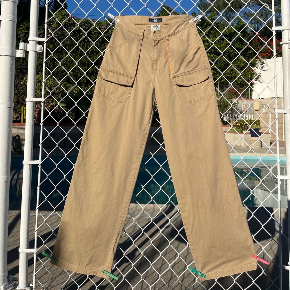 VINTAGE Gasoline Women's Khaki Cargo Pants with Orange Mesh Pocket Detail Sz 3/4